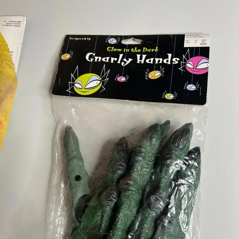 1990s Bill Clinton Mask Illusive Concepts + 90s‎ Halloween Vinyl Cape Gloves Lot